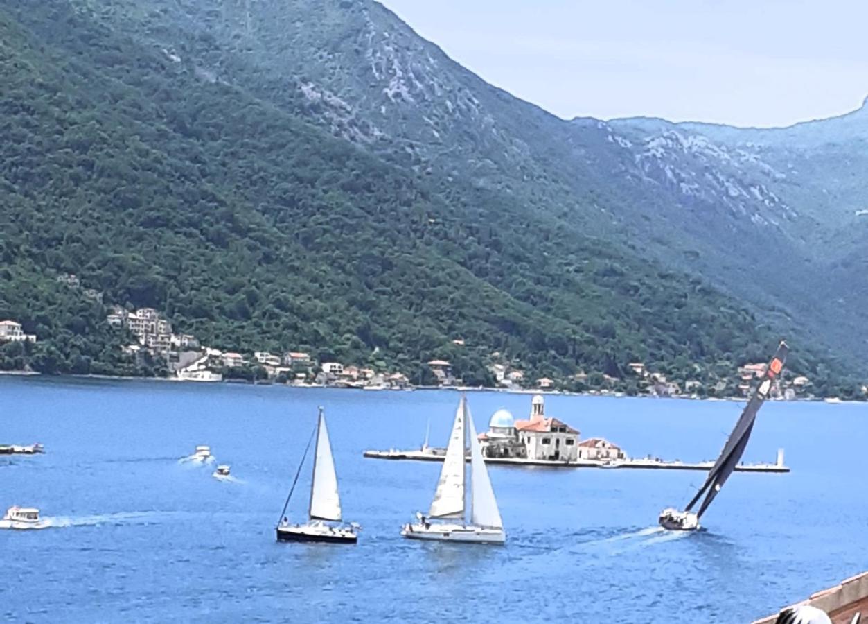 Bellavistazmukic Guesthouse Perast Exterior foto